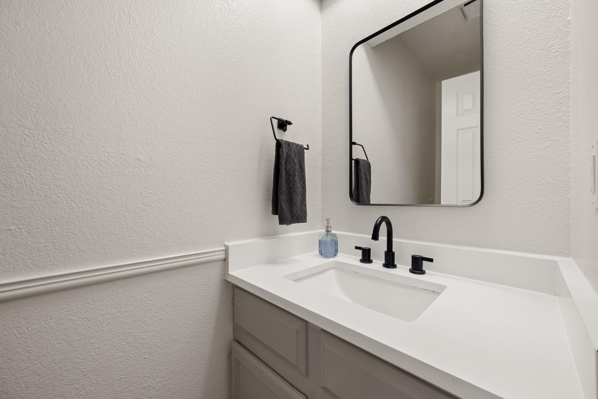 11942 Bittern Holw, Austin, TX 78758