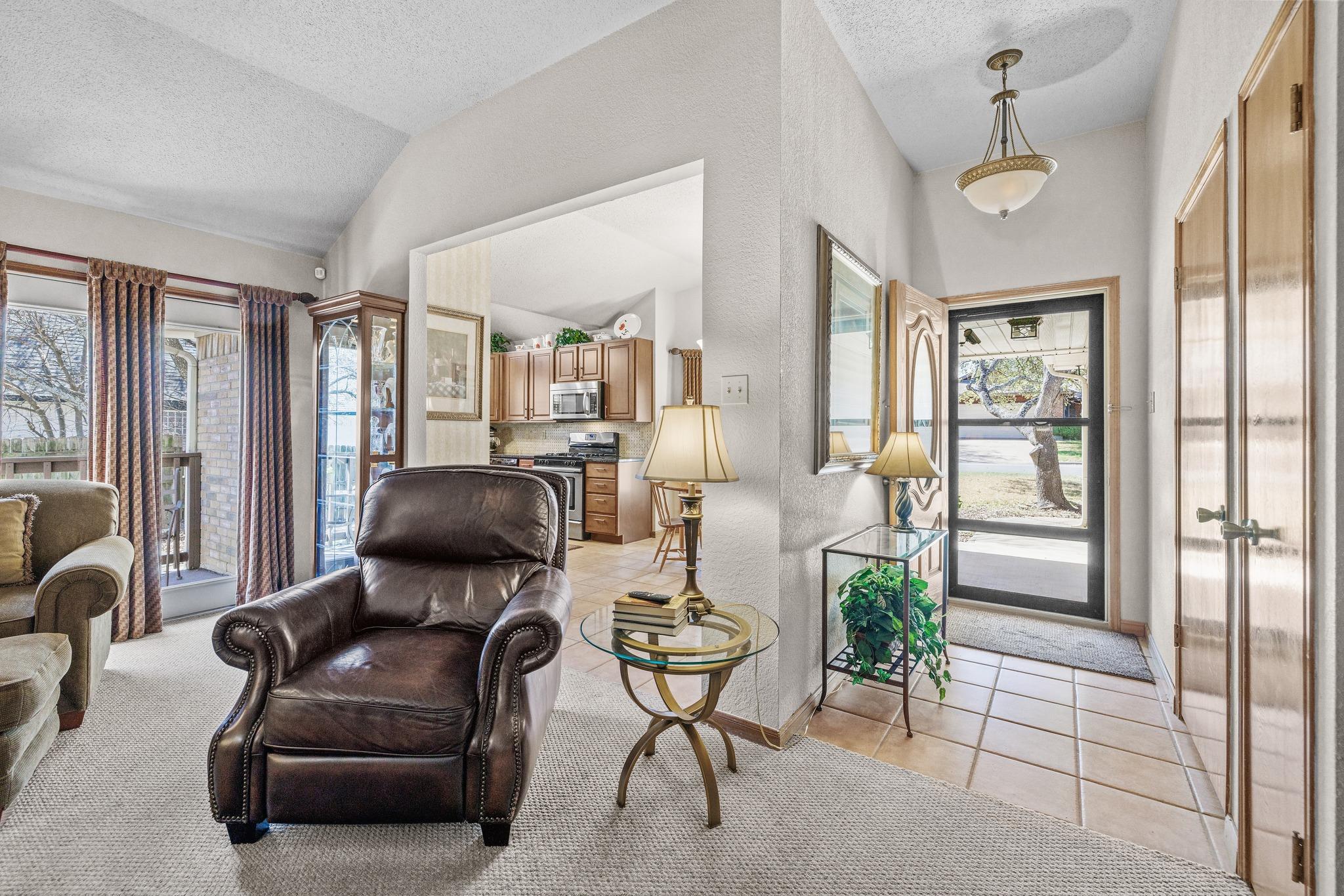 706 Post Oak Cir, Cedar Park, TX 78613