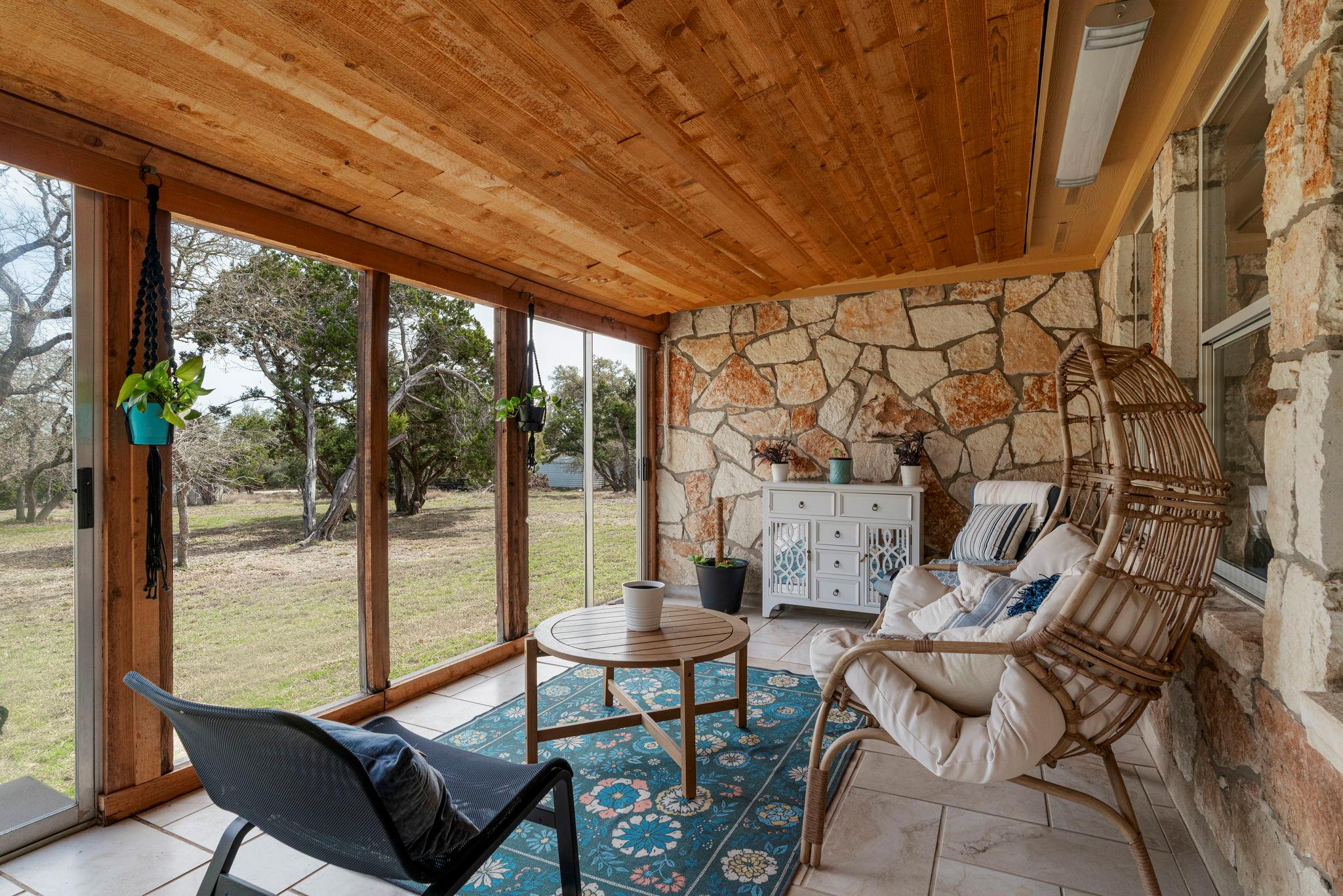 1003 Sunset Canyon Dr S, Dripping Springs, TX 78620