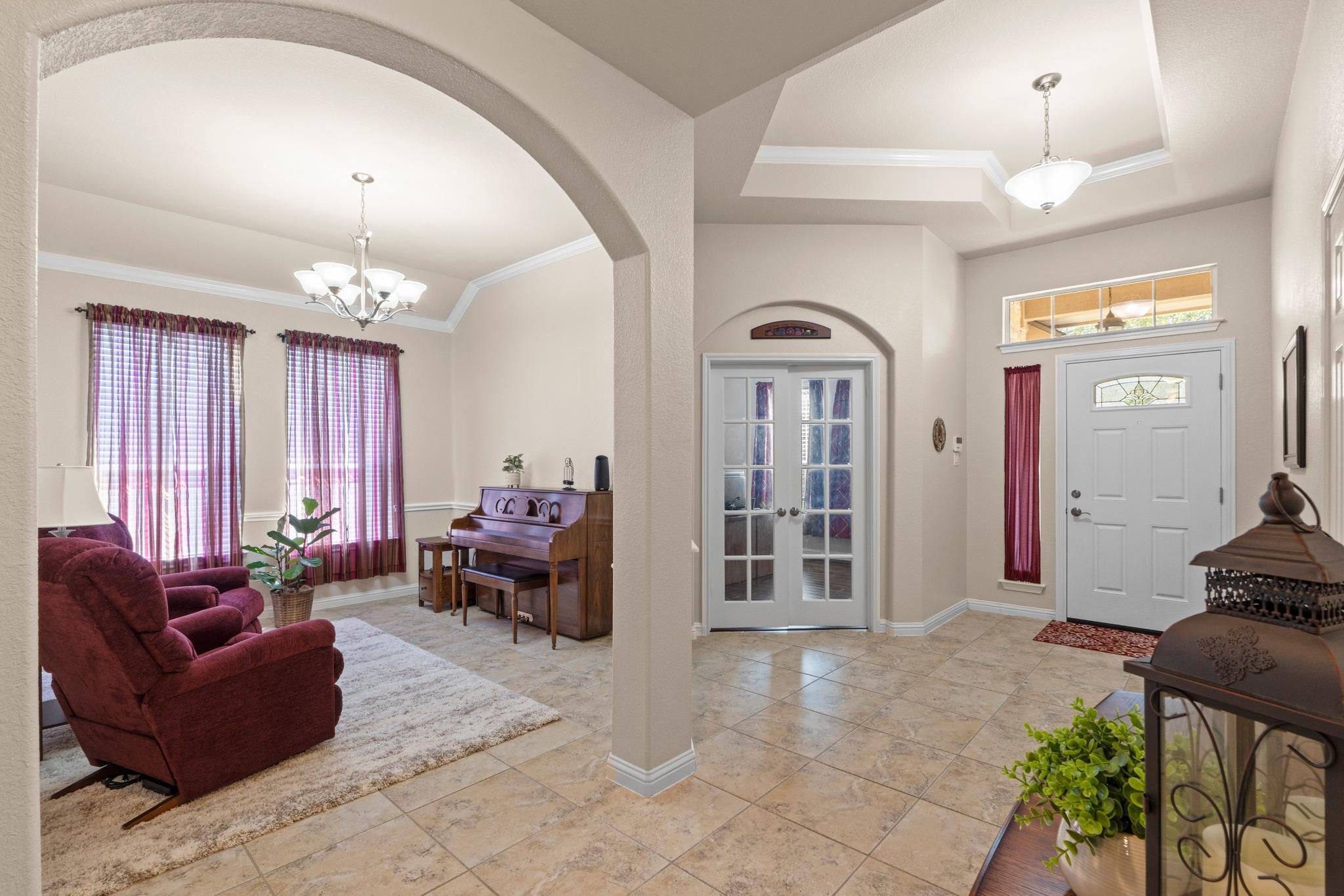 3333 Goldenoak Cir, Round Rock, TX 78681