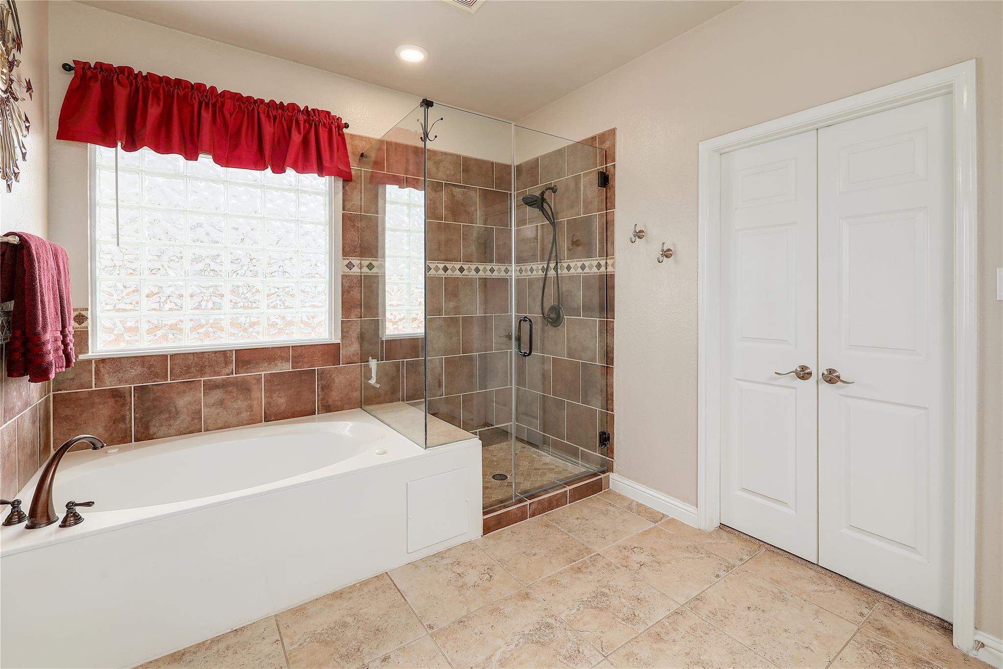 3333 Goldenoak Cir, Round Rock, TX 78681