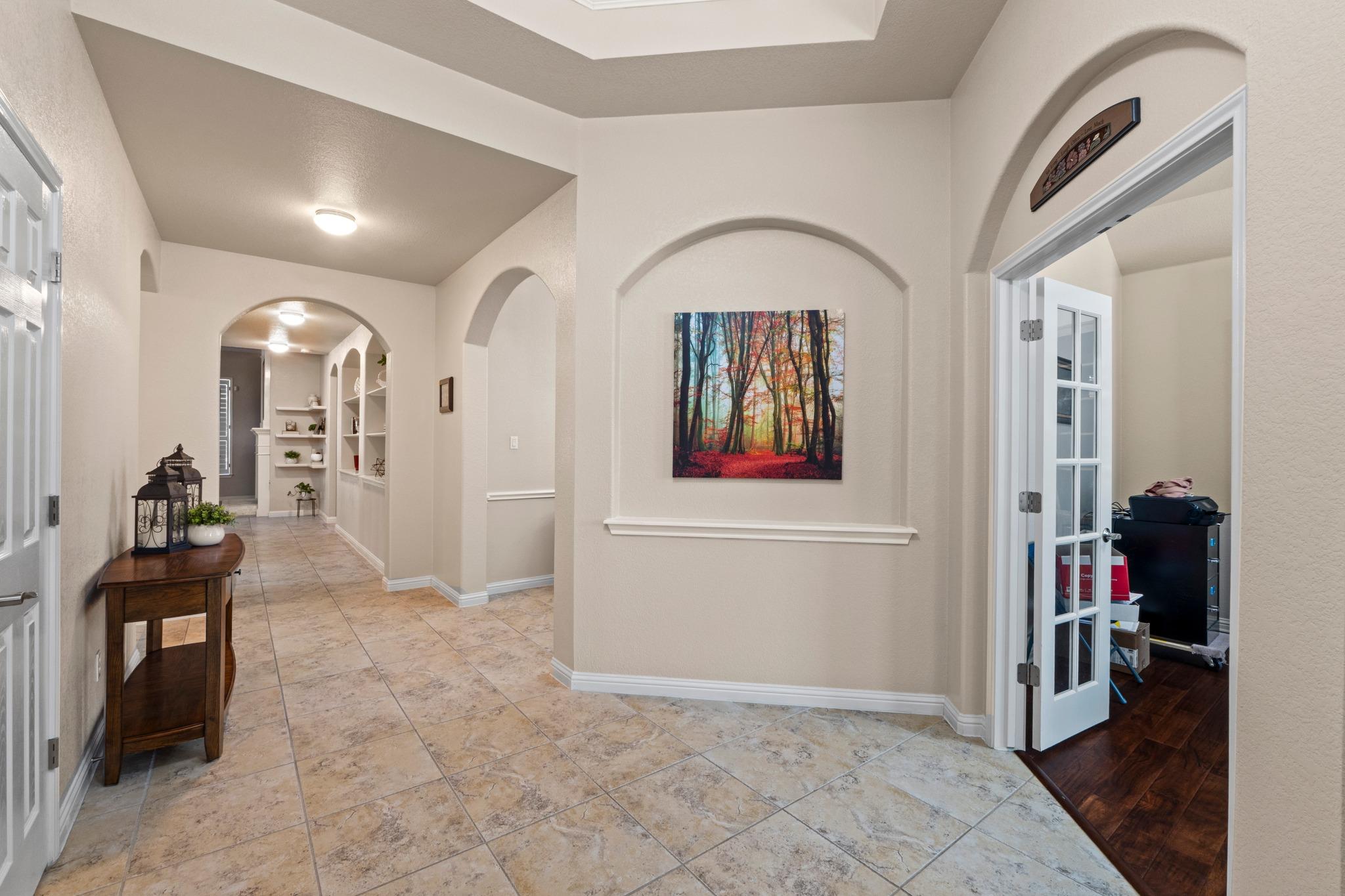 3333 Goldenoak Cir, Round Rock, TX 78681