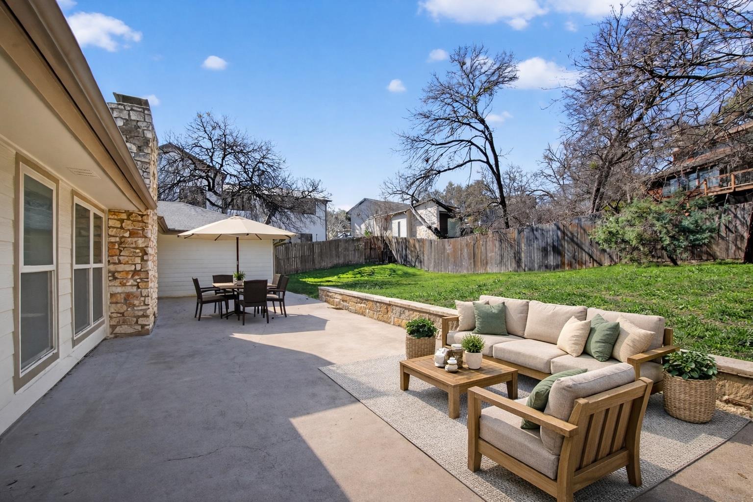 1208 DUSKY THRUSH Trl, Austin, TX 78746