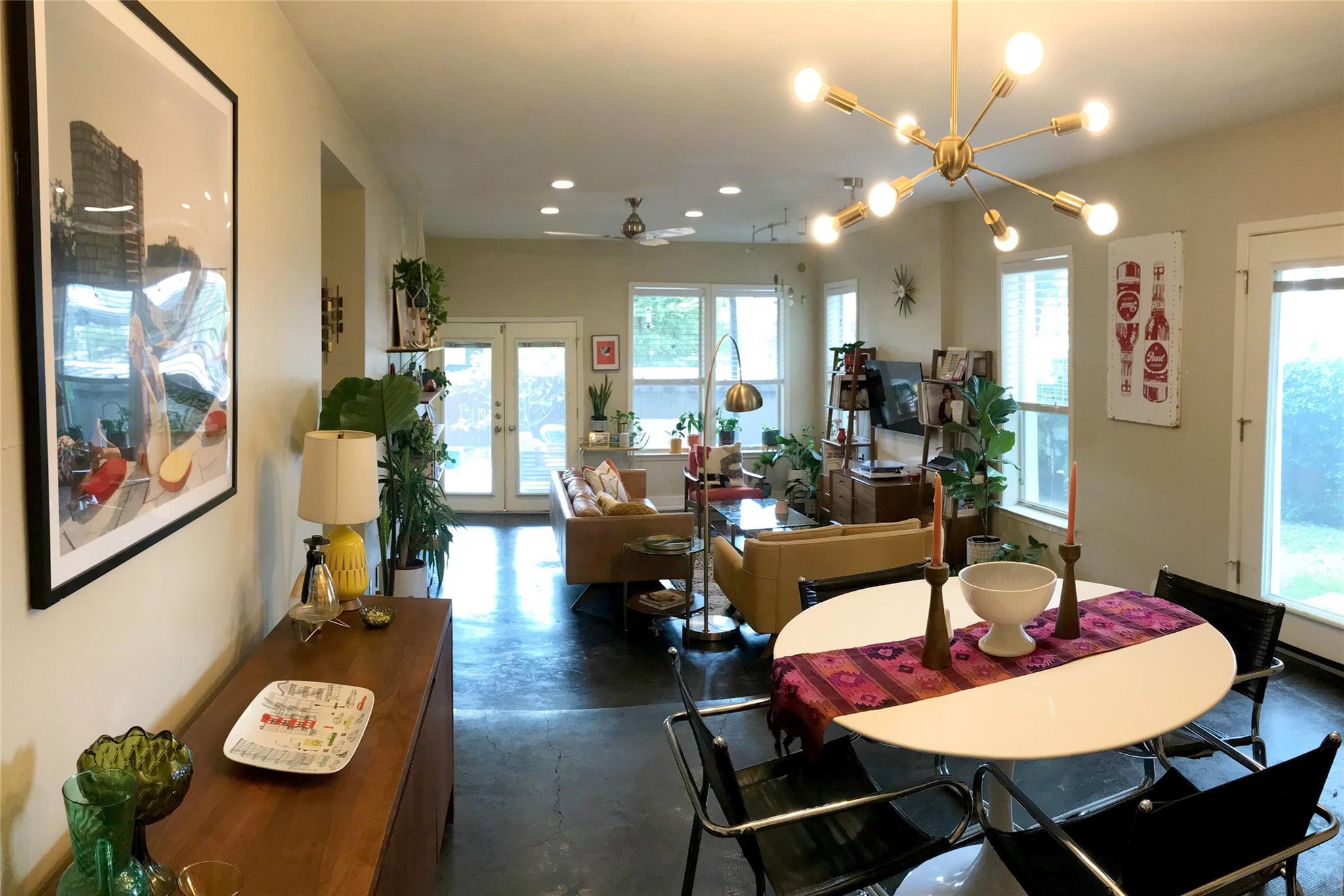 607 Baylor St # B, Austin, TX 78703