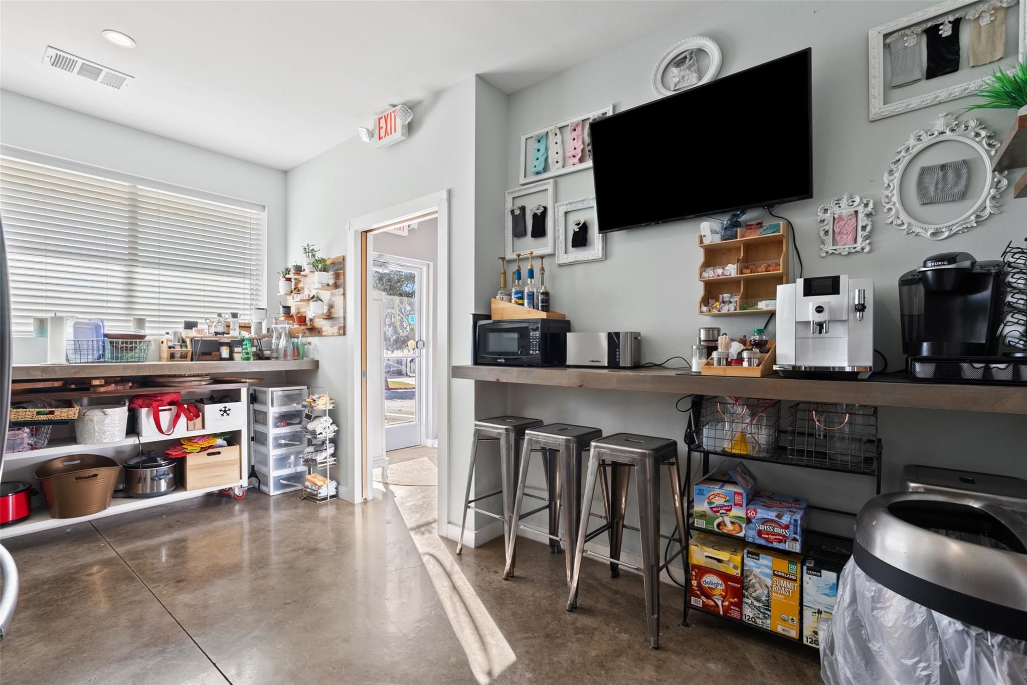 2000 Windy Ter # 11, Cedar Park, TX 78613