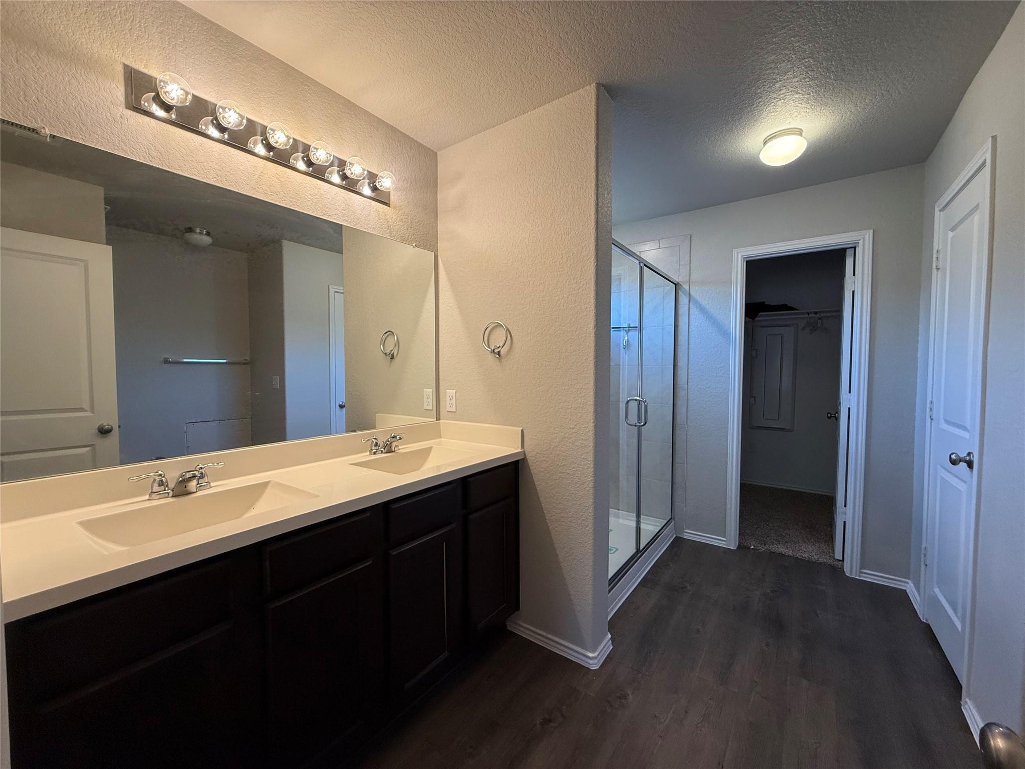 136 Jackson Blue Ln, Kyle, TX 78640