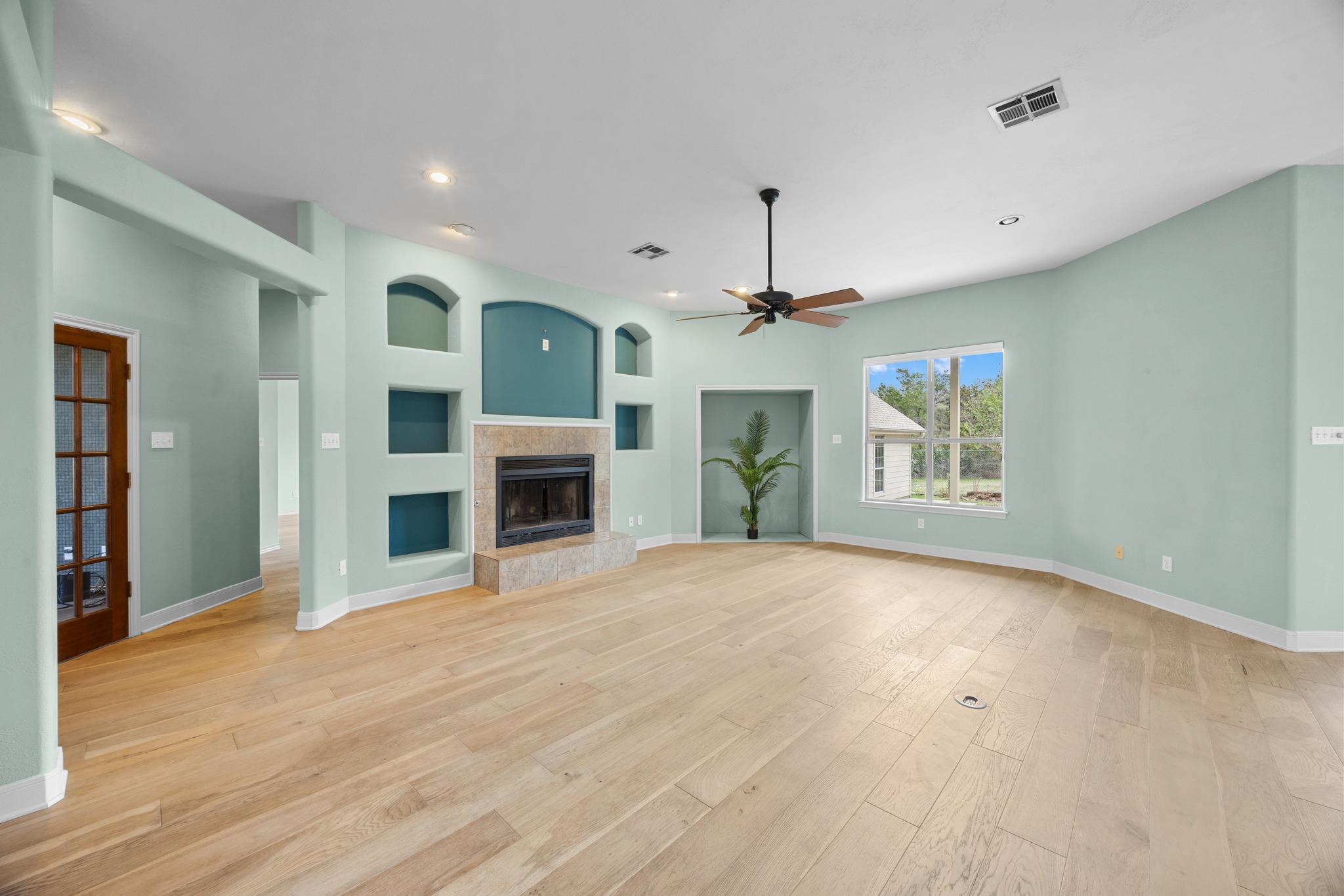 2003 Fountainwood Dr, Georgetown, TX 78633