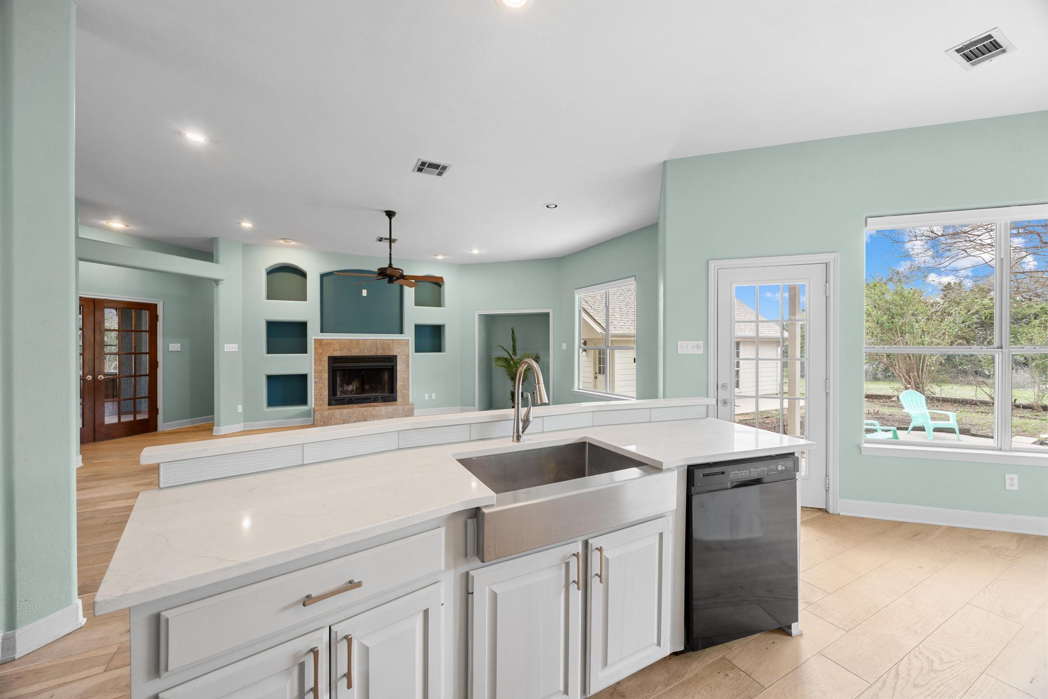 2003 Fountainwood Dr, Georgetown, TX 78633