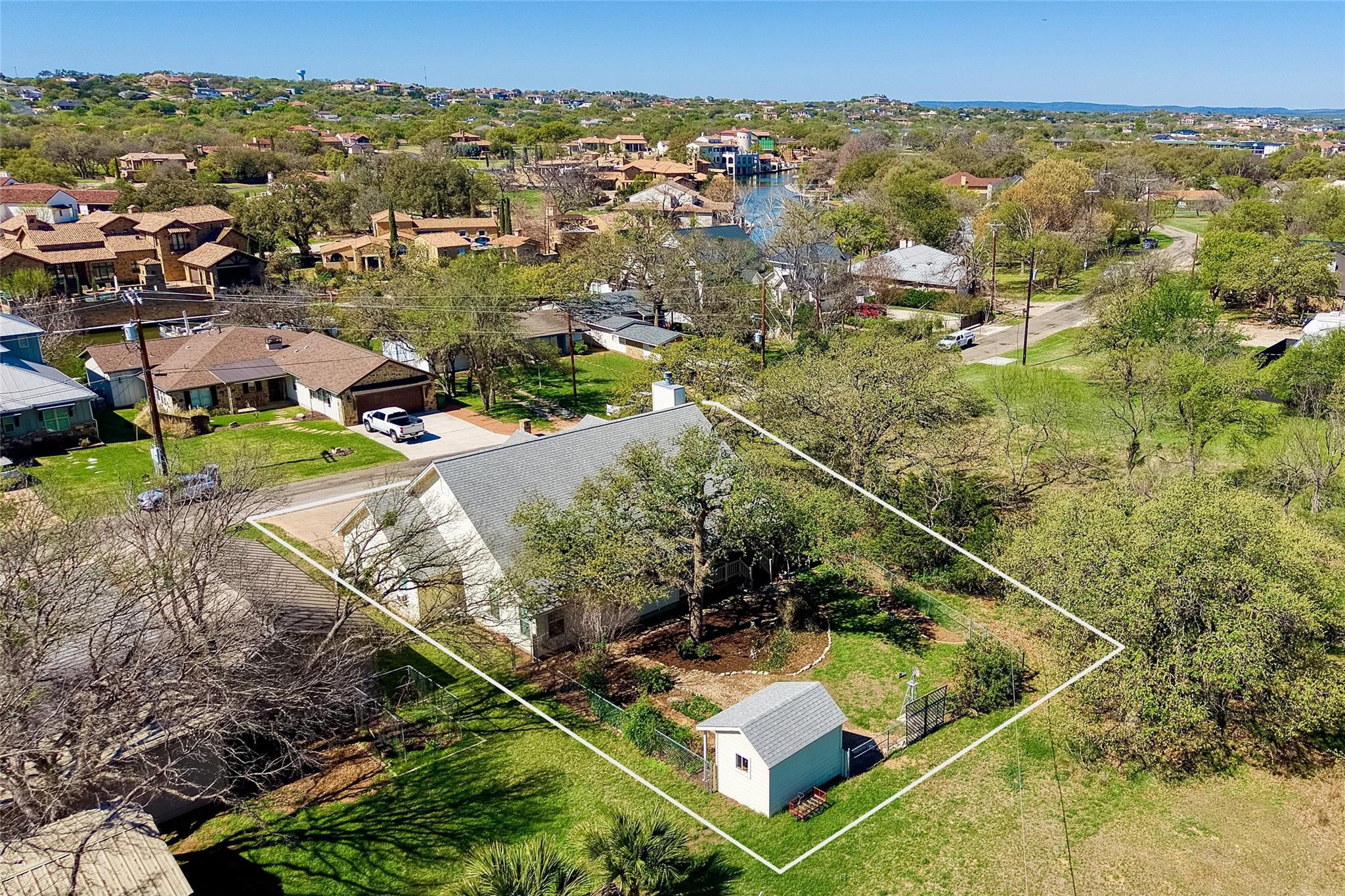 531 Pecan Creek Dr, Horseshoe Bay, TX 78657