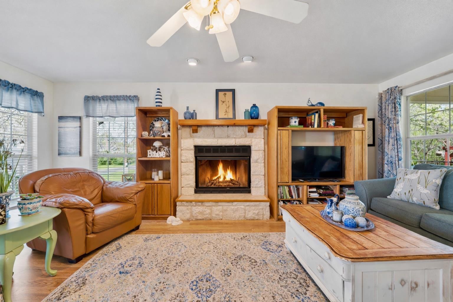 531 Pecan Creek Dr, Horseshoe Bay, TX 78657