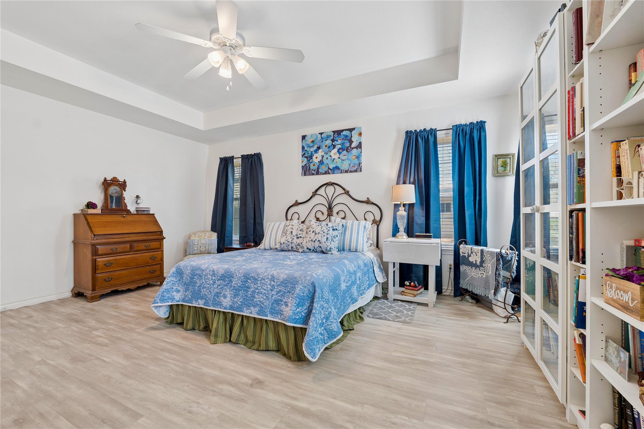 531 Pecan Creek Dr, Horseshoe Bay, TX 78657