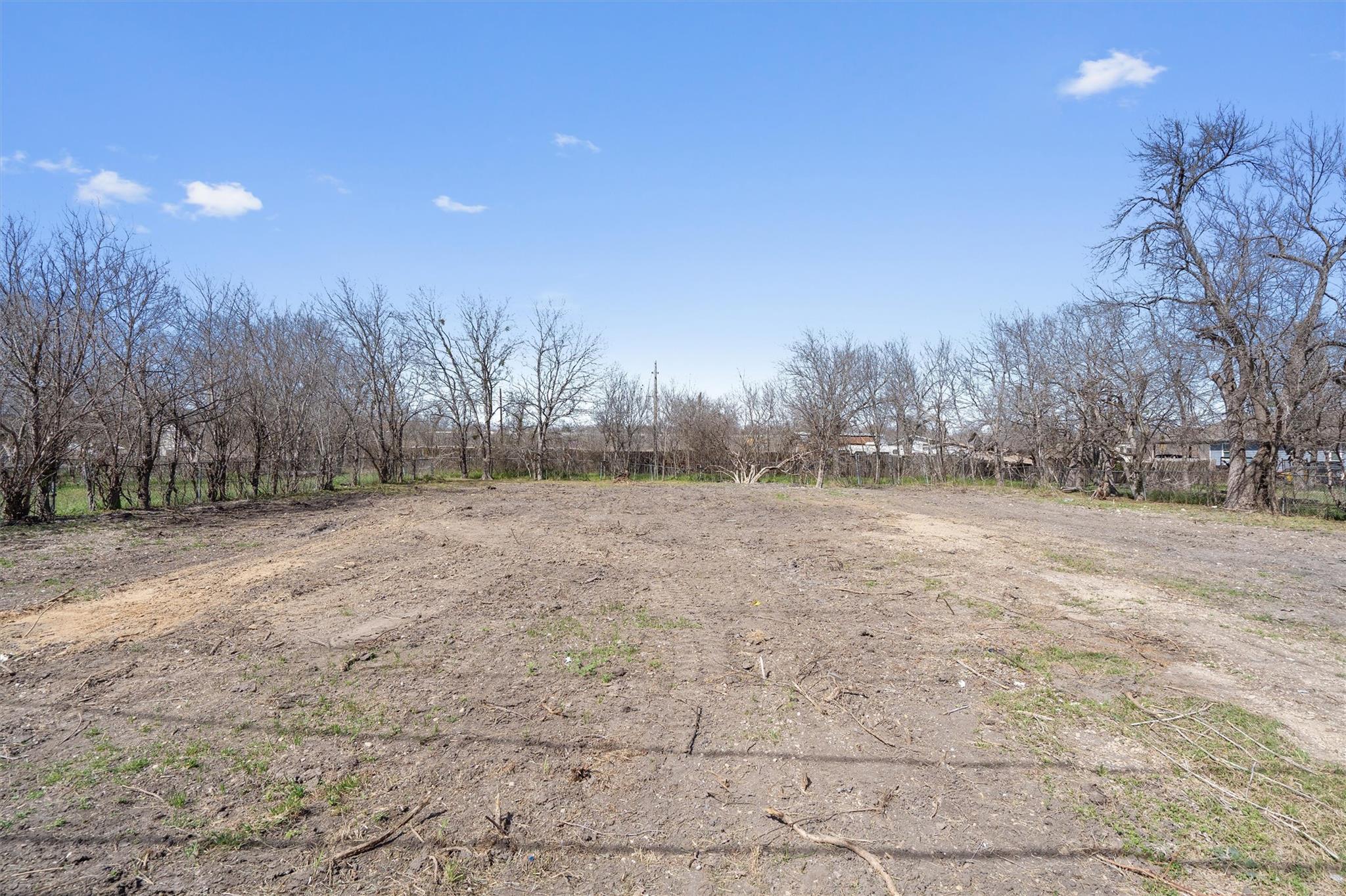 508 W Martin Luther King Jr Blvd, Taylor, TX 76574