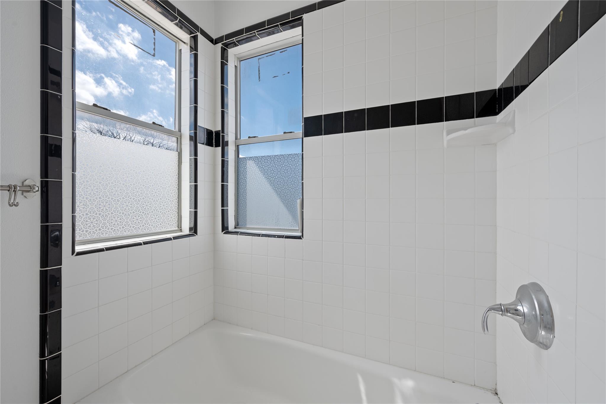 5114 Caswell Ave, Austin, TX 78751