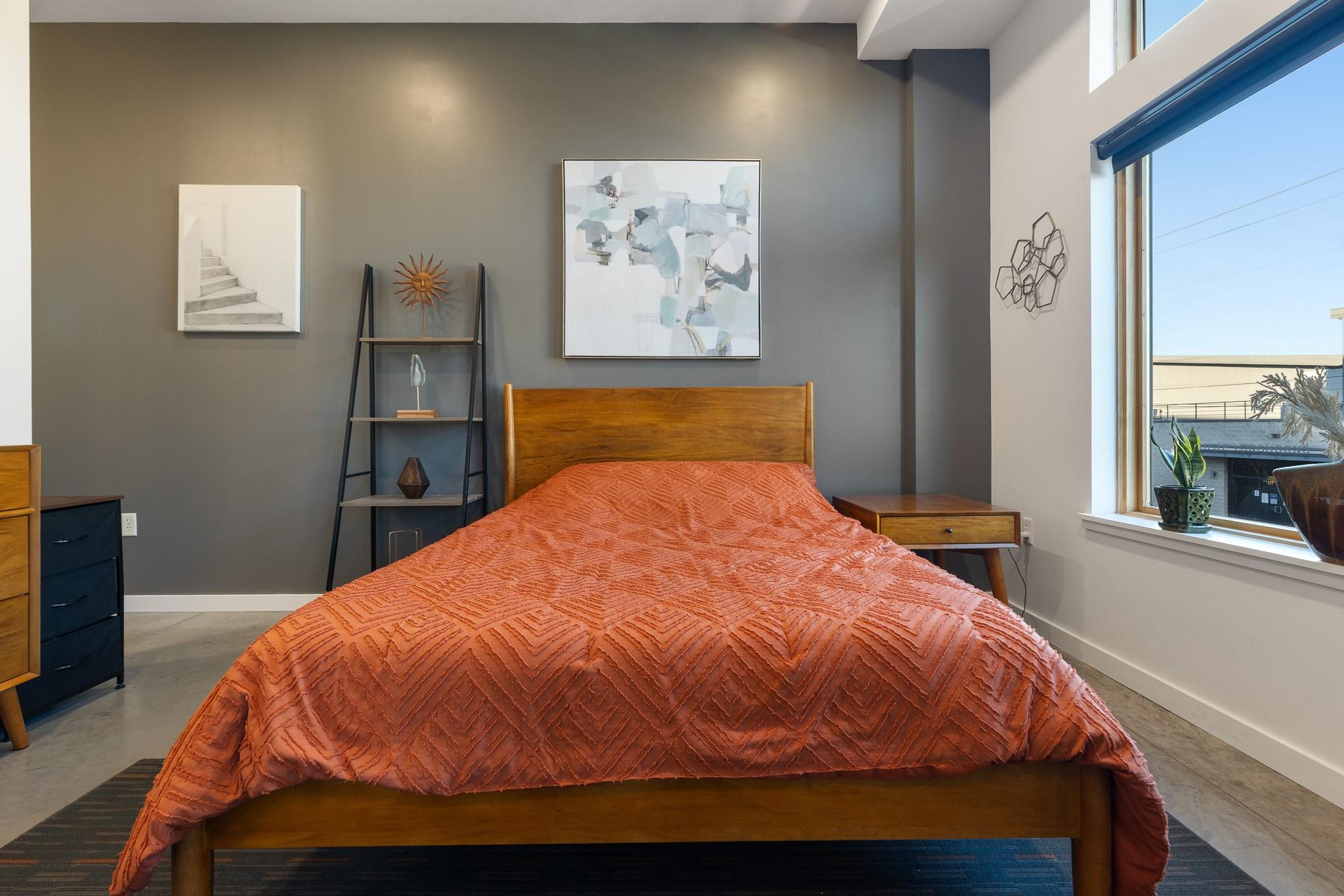 2124 E 6th St # 212, Austin, TX 78702