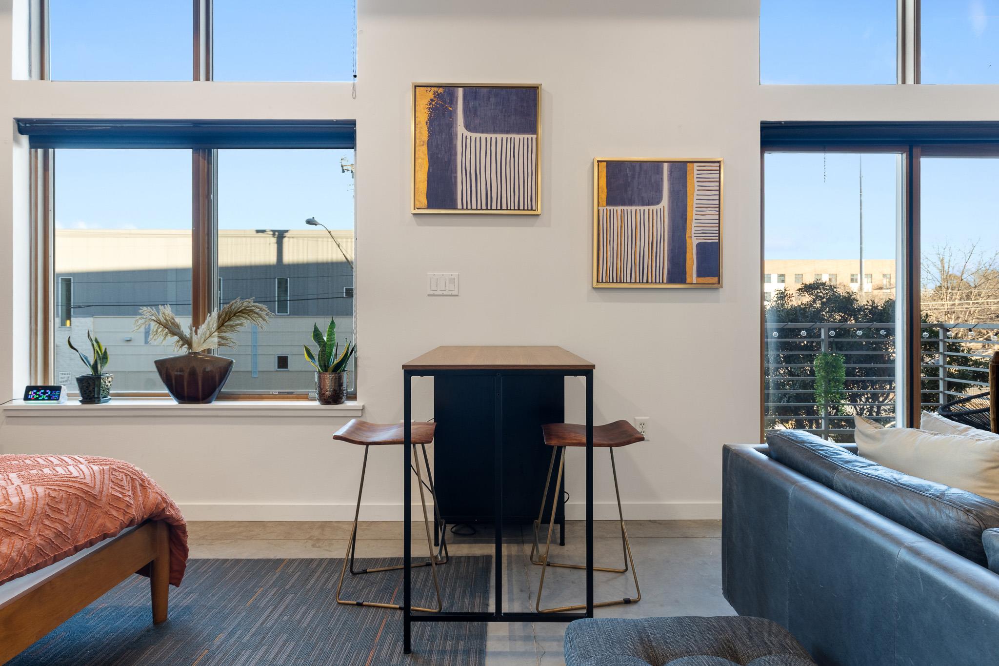 2124 E 6th St # 212, Austin, TX 78702