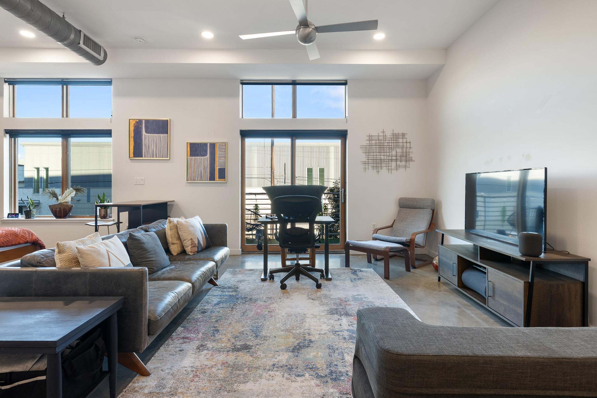 2124 E 6th St # 212, Austin, TX 78702