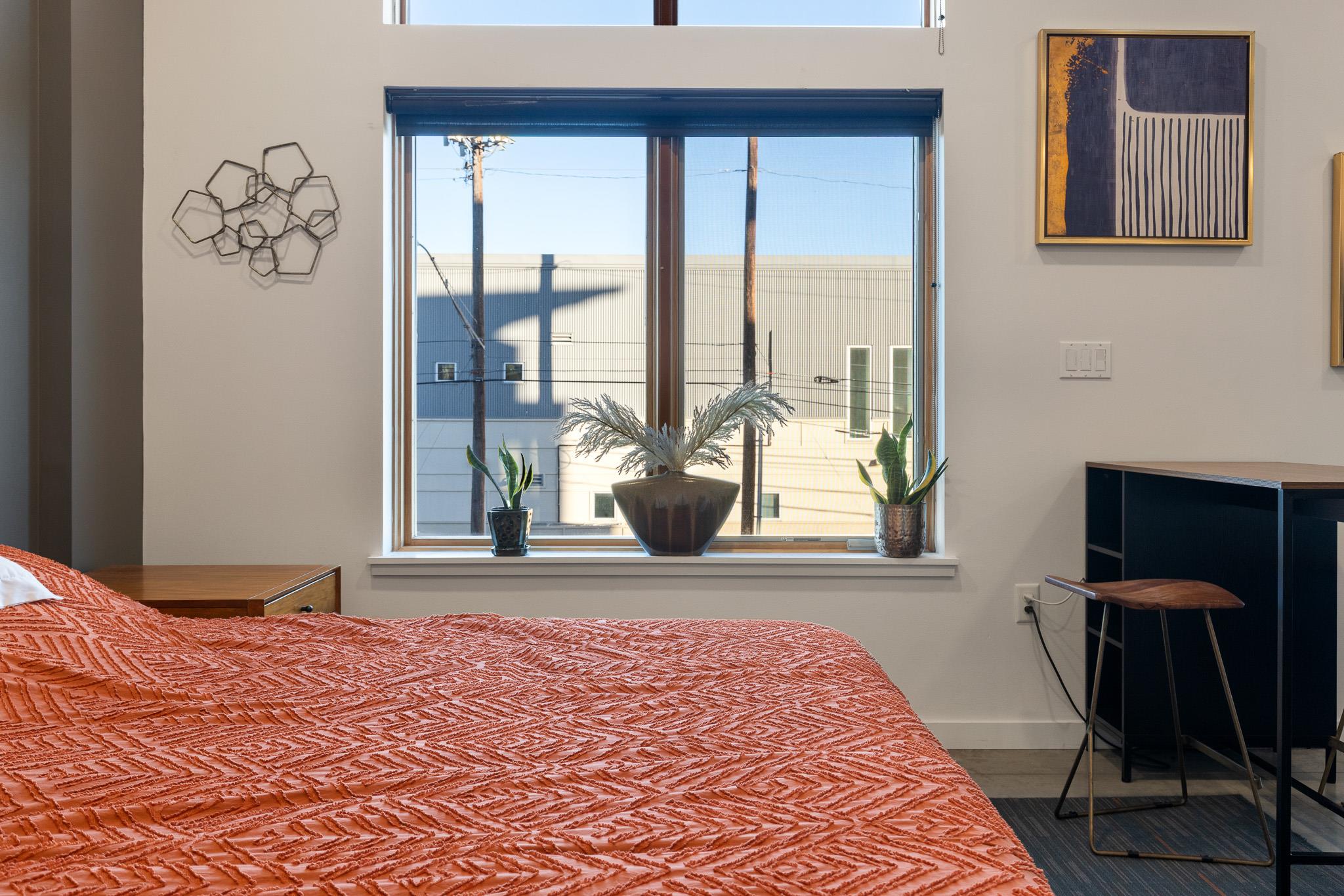 2124 E 6th St # 212, Austin, TX 78702