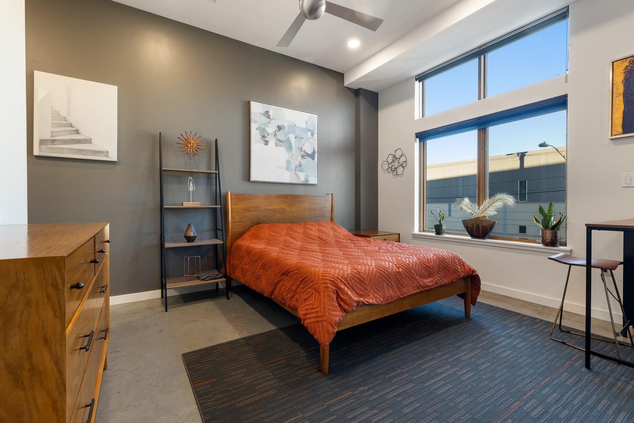 2124 E 6th St # 212, Austin, TX 78702