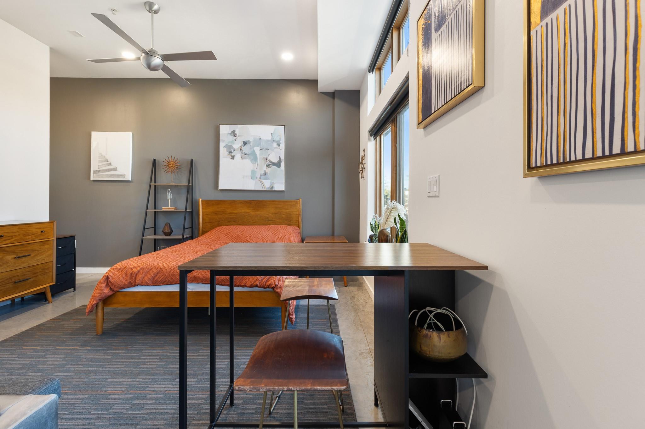 2124 E 6th St # 212, Austin, TX 78702