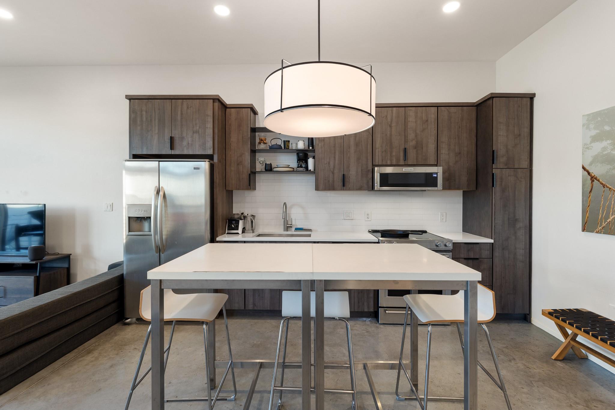 2124 E 6th St # 212, Austin, TX 78702