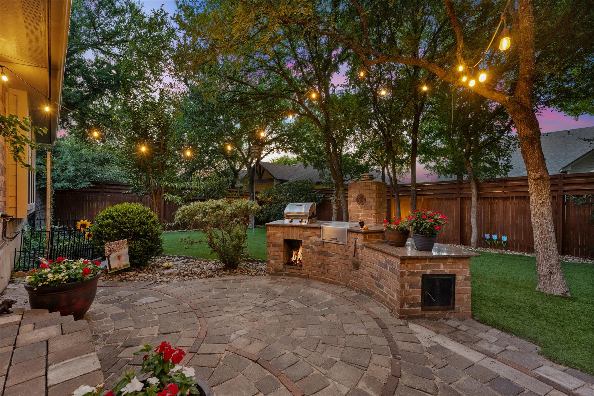 471 Crooked Crk, Buda, TX 78610