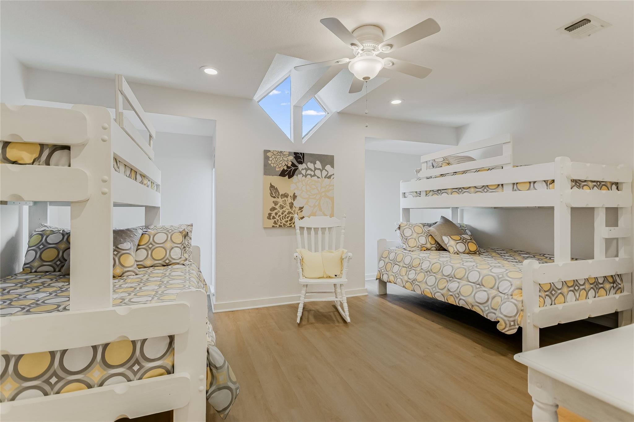 402 Lost Echo # 4, Horseshoe Bay, TX 78657