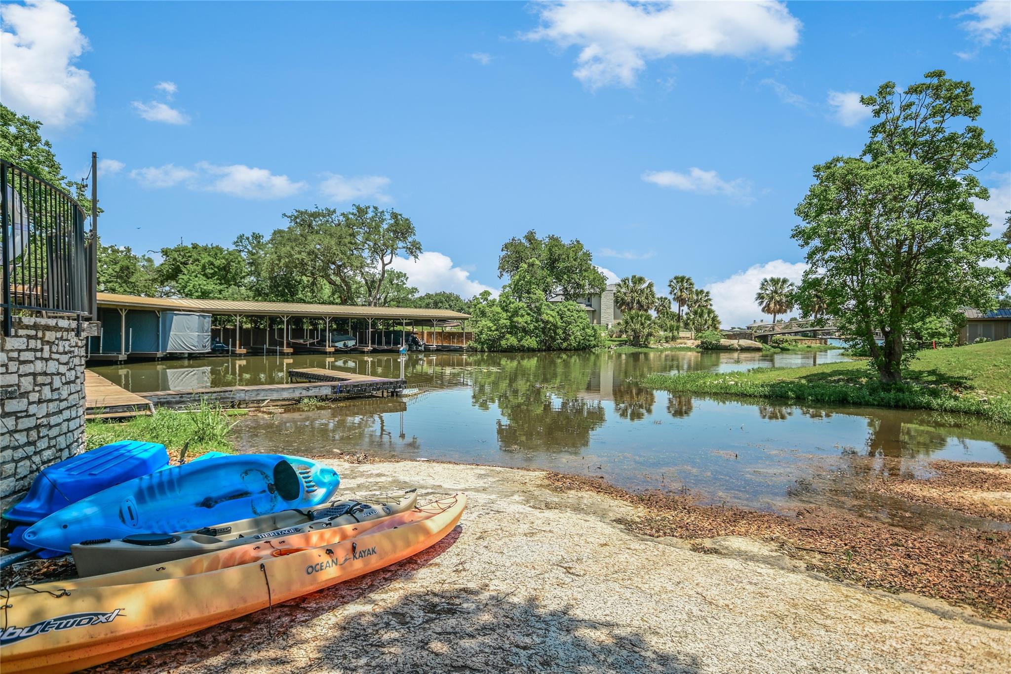 402 Lost Echo # 4, Horseshoe Bay, TX 78657