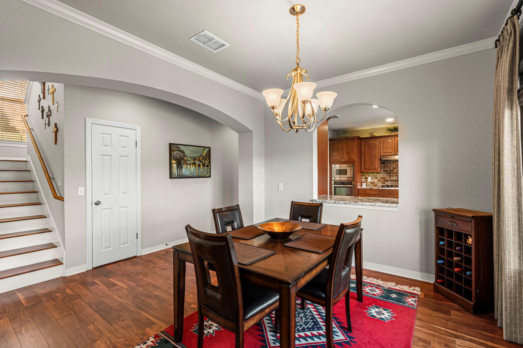 7716 Waldon Dr # E, Austin, TX 78750