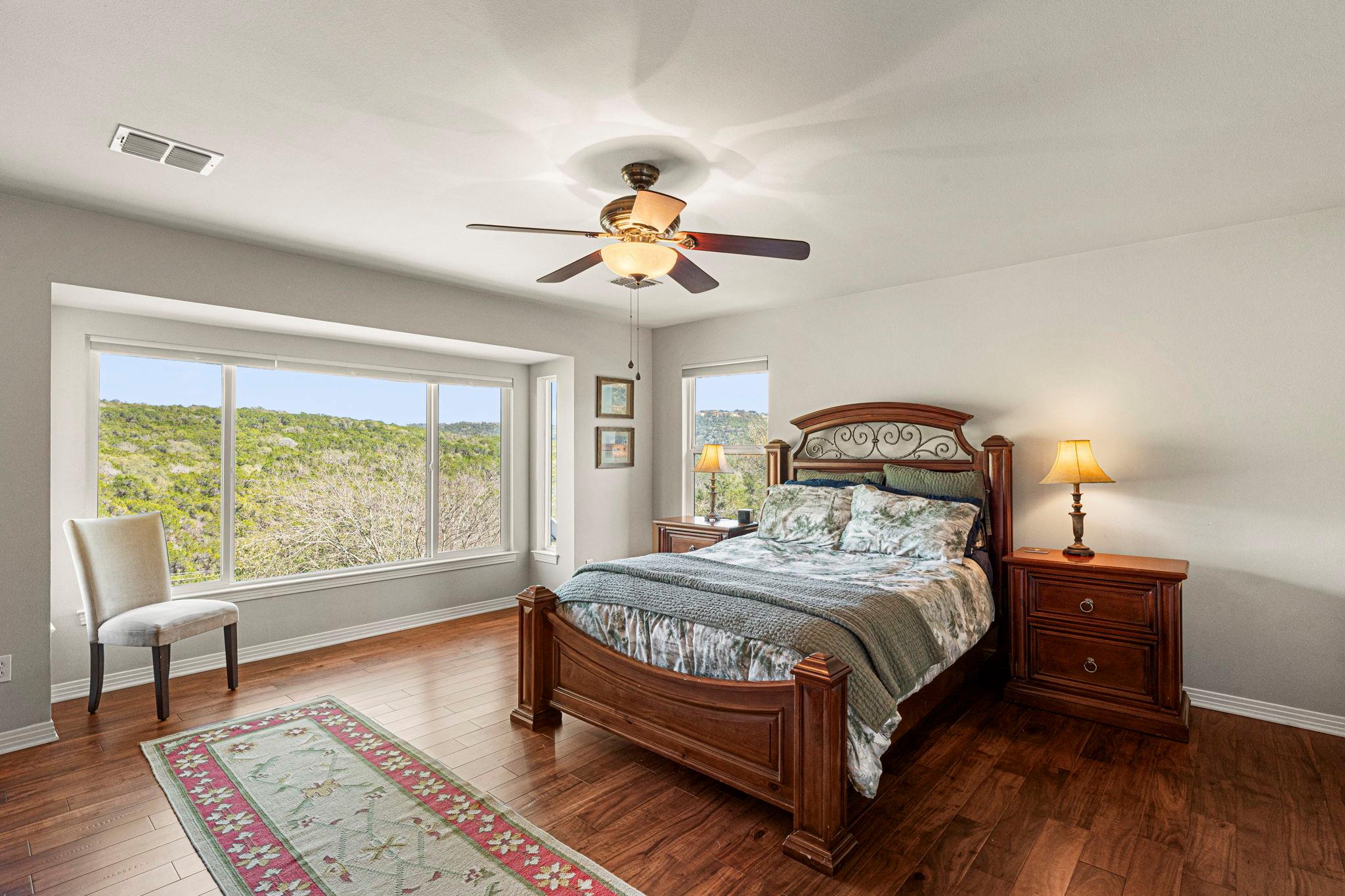 7716 Waldon Dr # E, Austin, TX 78750