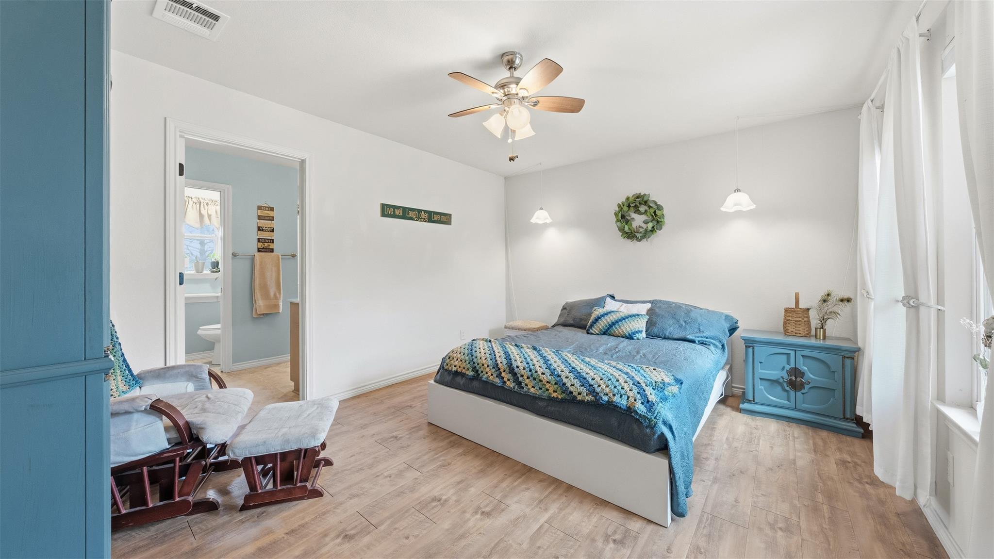 1102 Fairview Dr, Rockdale, TX 76567