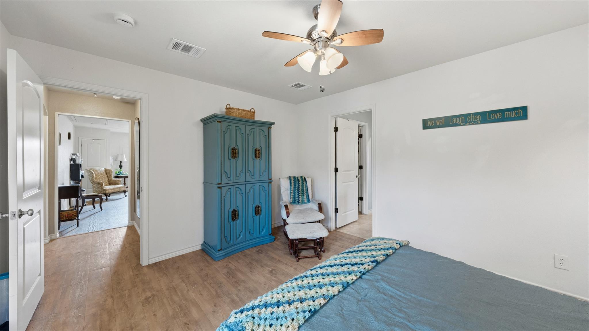 1102 Fairview Dr, Rockdale, TX 76567