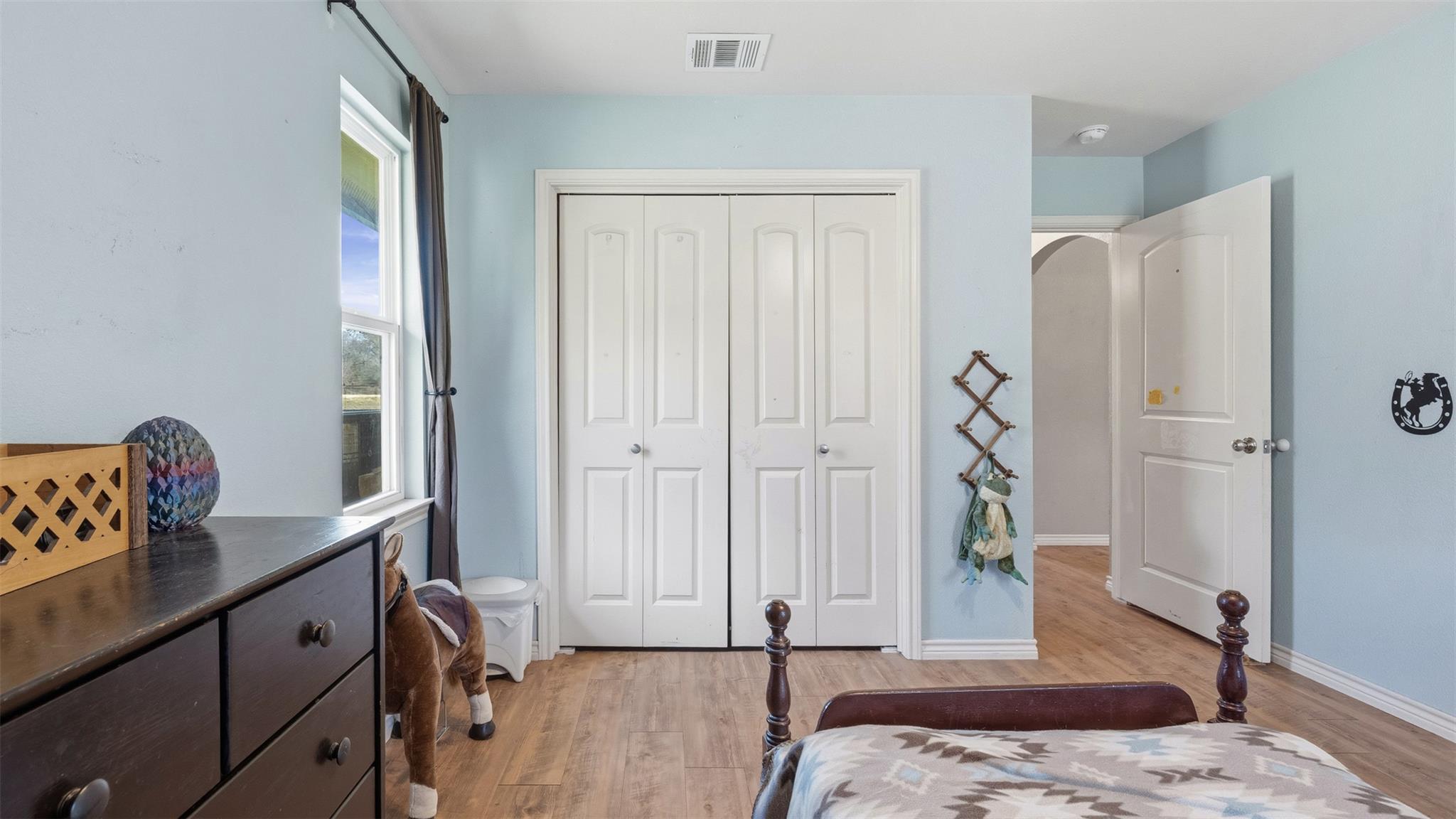 1102 Fairview Dr, Rockdale, TX 76567