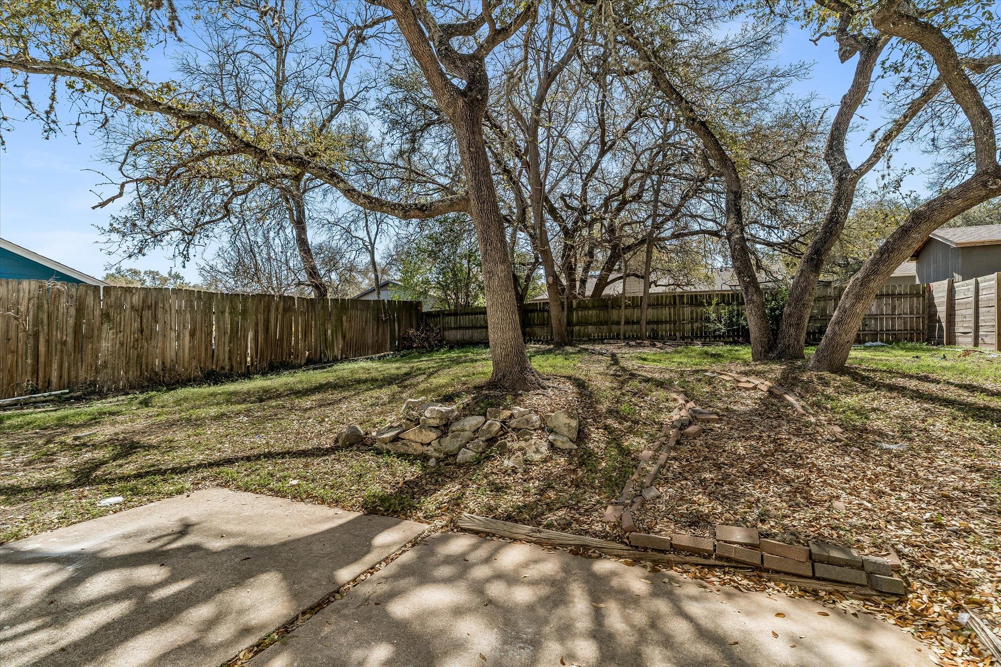 3309 Harpers Ferry Ln, Austin, TX 78745