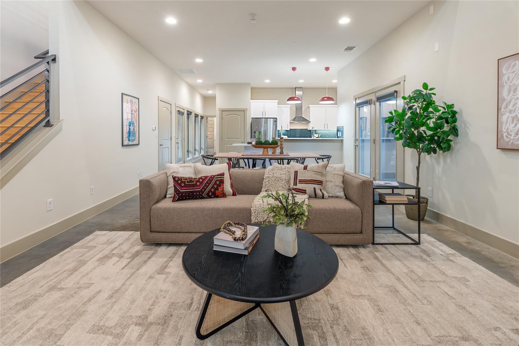 2512 E 2nd St, Austin, TX 78702