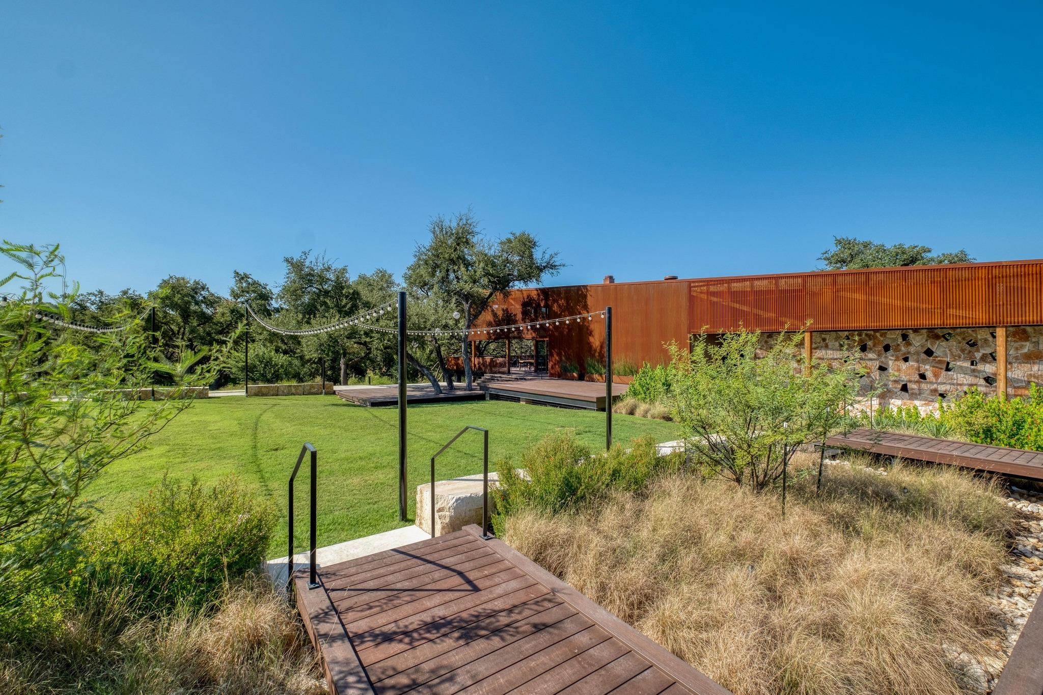 1104 River Vista Rd, Georgetown, TX 78628