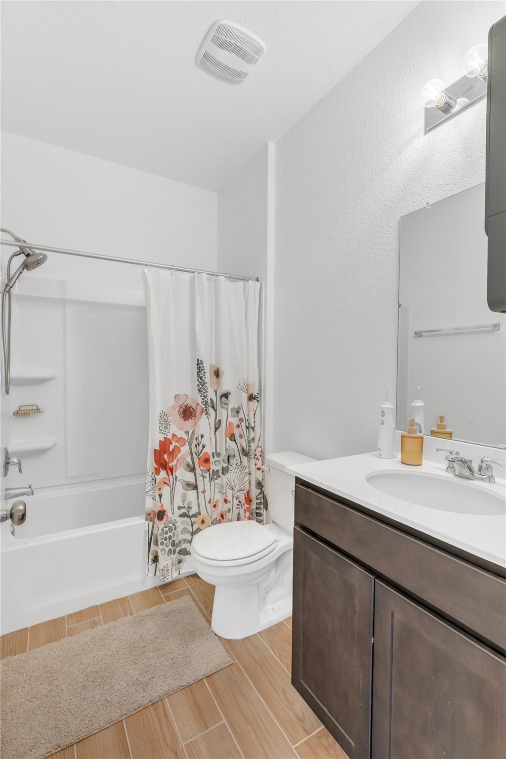 308 Singing Dove Way, Liberty Hill, TX 78642