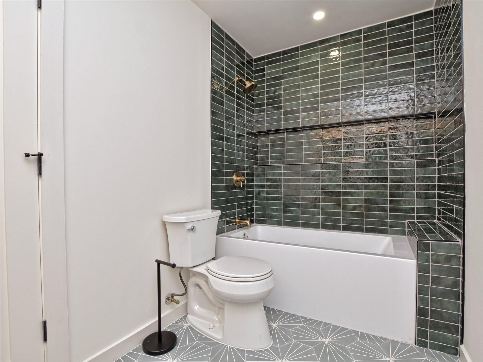 5903 Gateshead Dr, Austin, TX 78745