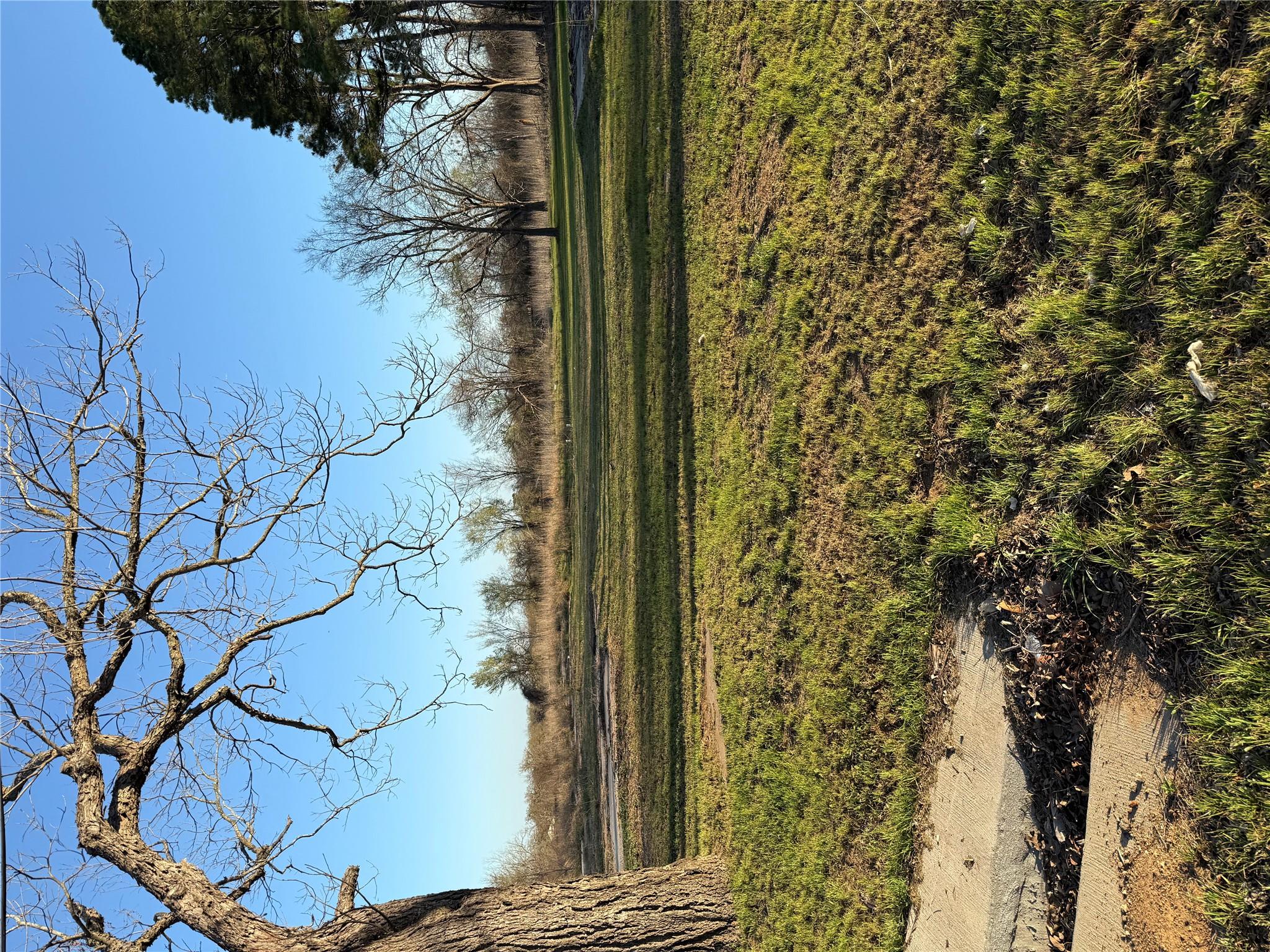 1304 E Cameron Ave, Rockdale, TX 76567