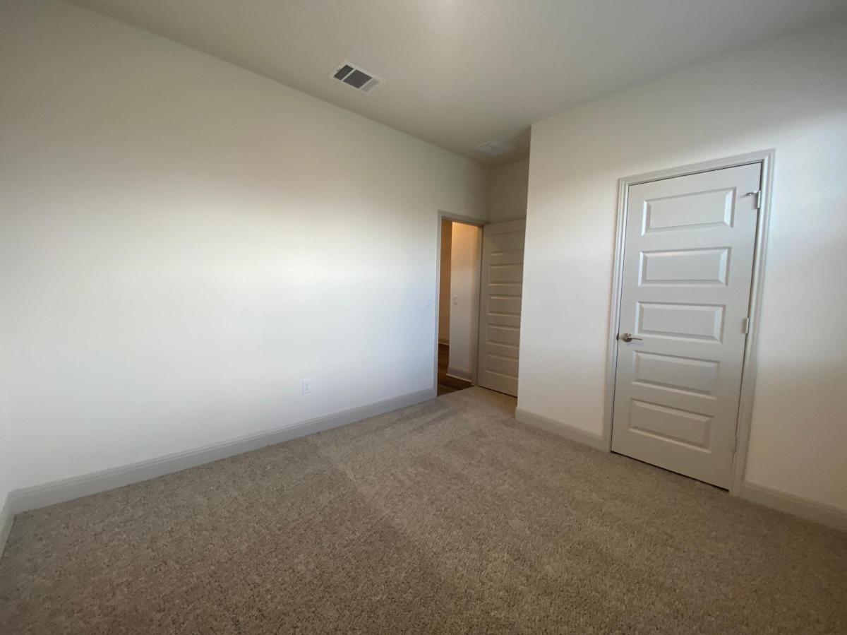 18024 Stefano Dr, Pflugerville, TX 78660