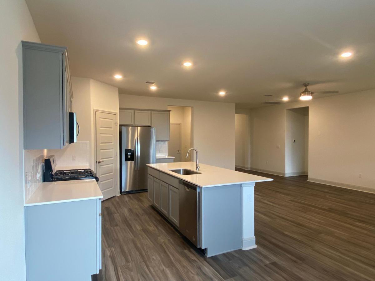 18024 Stefano Dr, Pflugerville, TX 78660