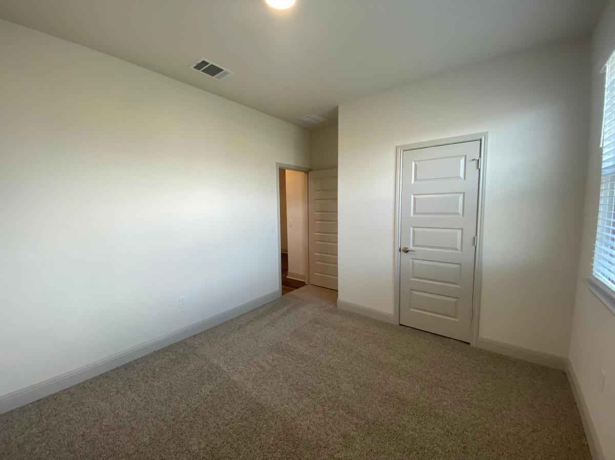 18024 Stefano Dr, Pflugerville, TX 78660