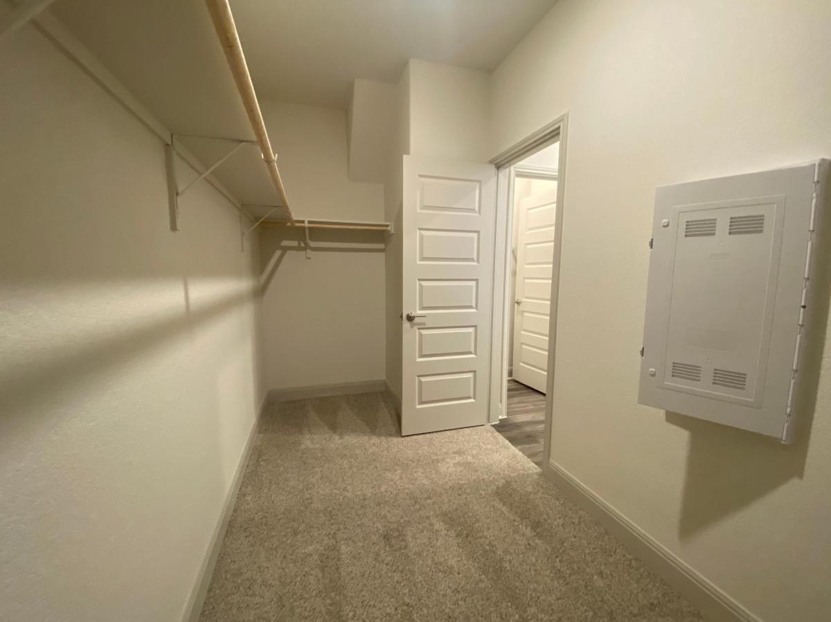 18024 Stefano Dr, Pflugerville, TX 78660