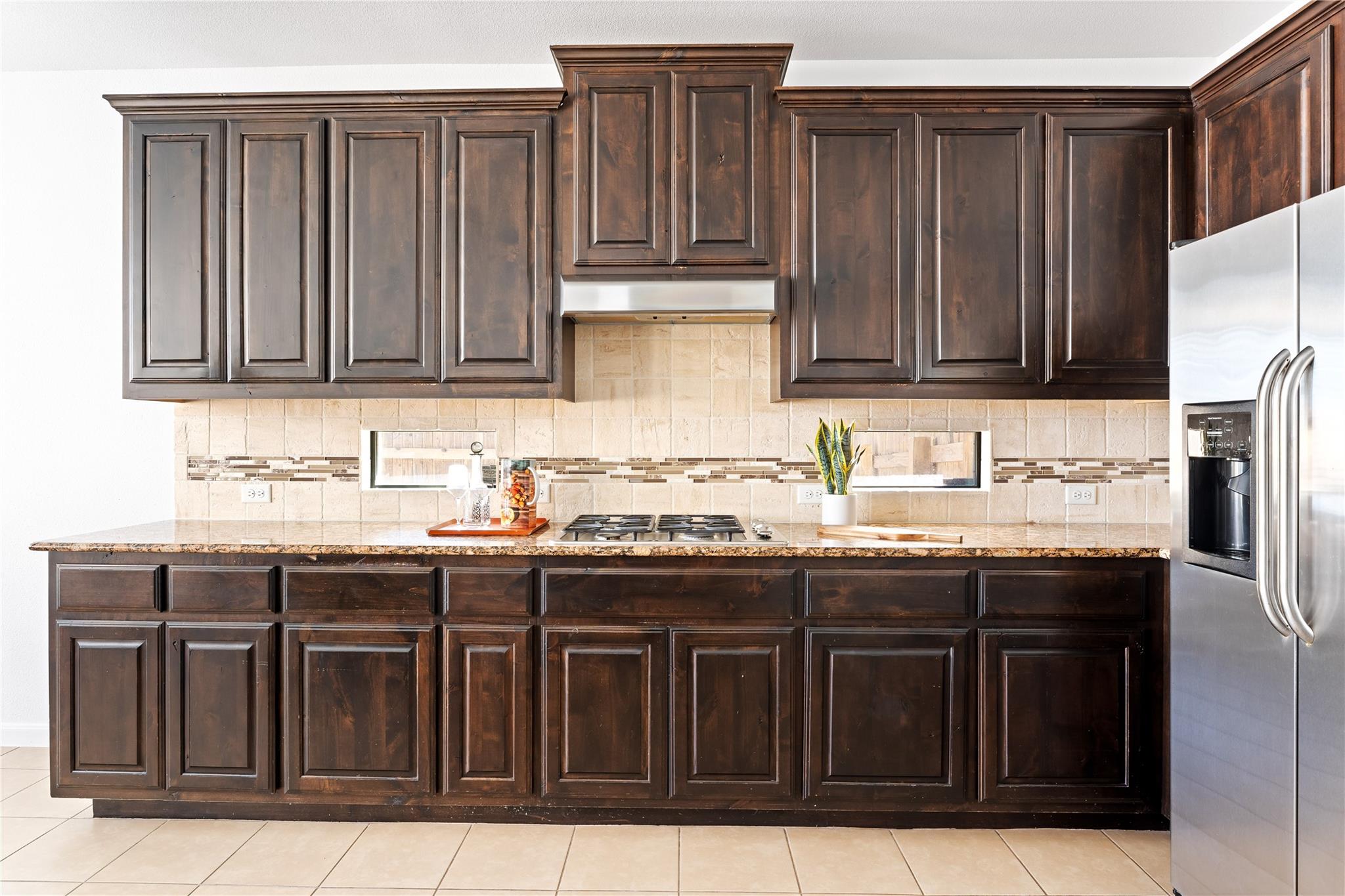 6820 Barstow Ct, Austin, TX 78749