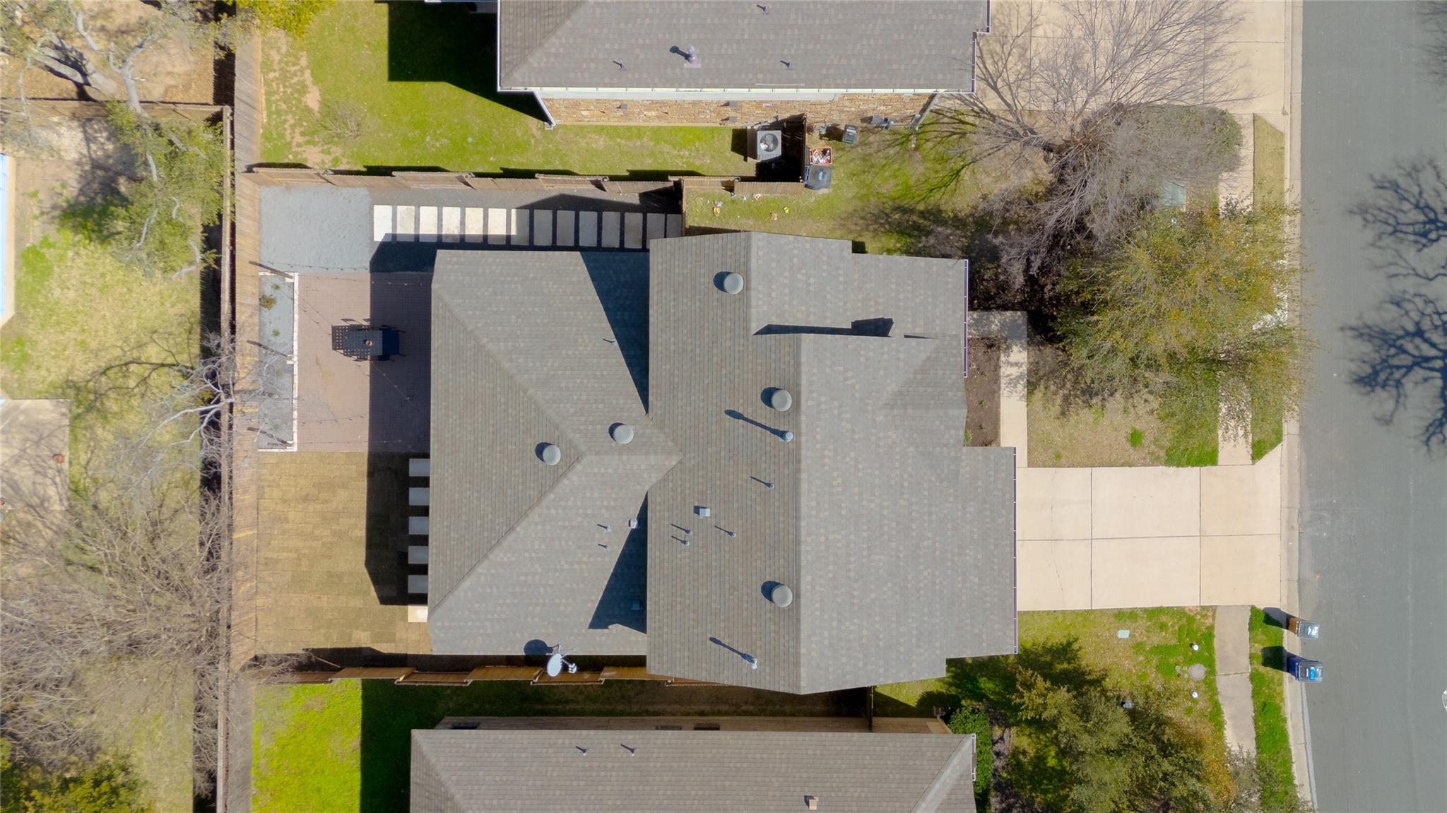 6820 Barstow Ct, Austin, TX 78749