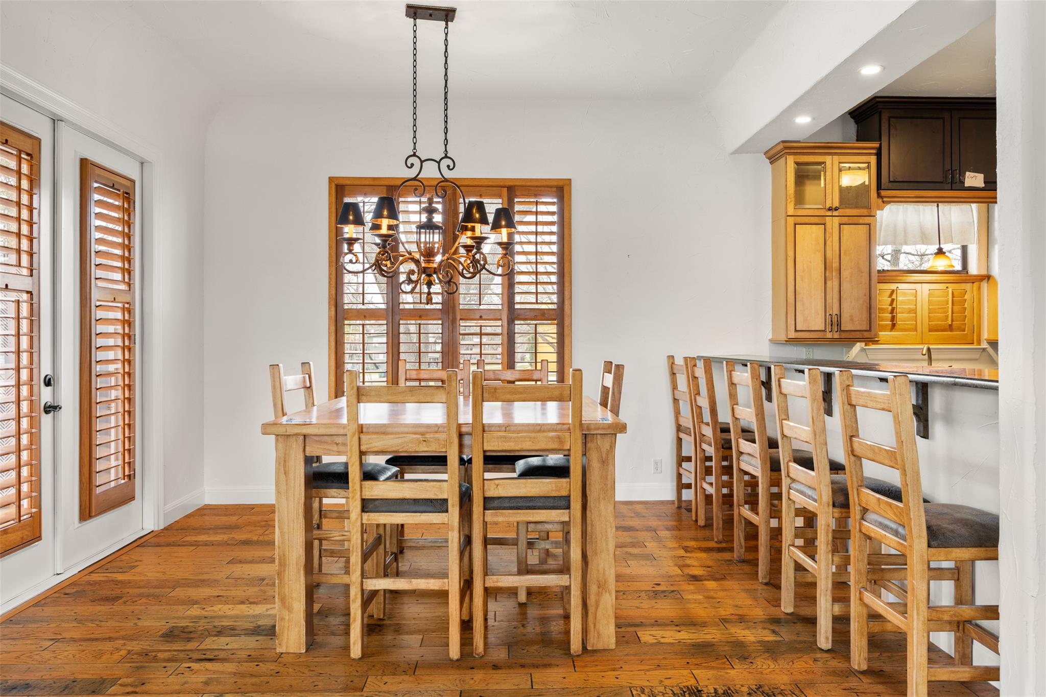 322 Lake Placid Dr, Seguin, TX 78155