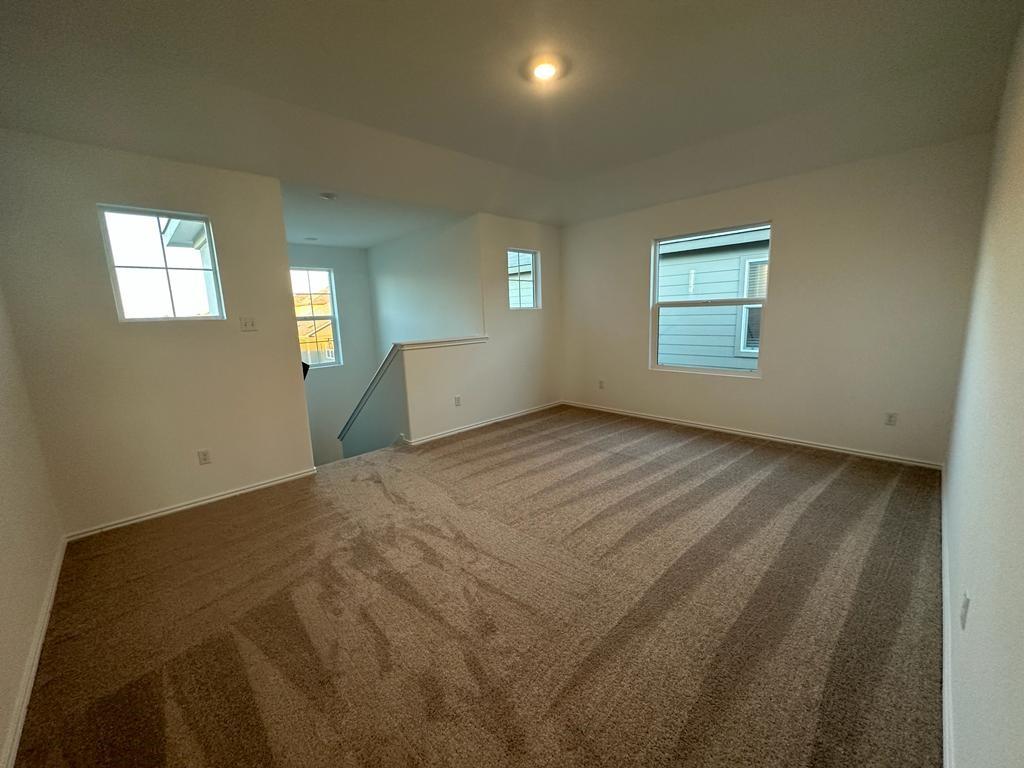 336 Canley Loop, Hutto, TX 78634