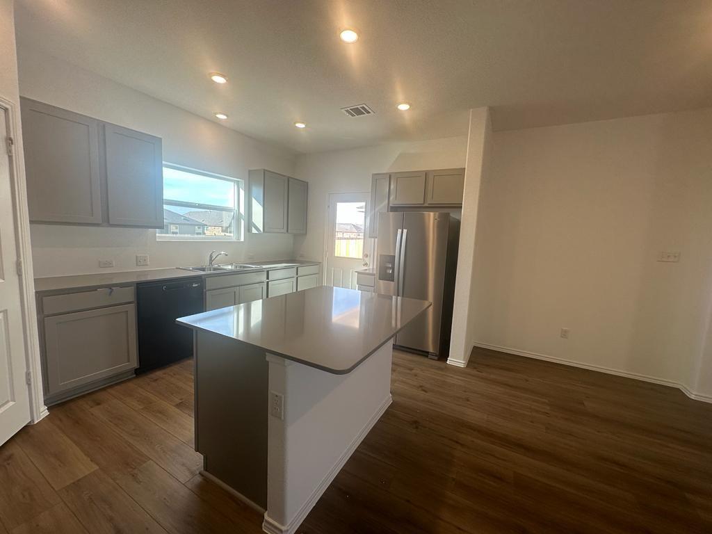 336 Canley Loop, Hutto, TX 78634