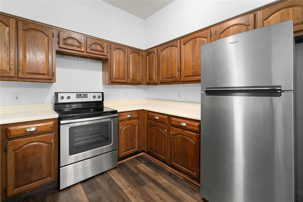 1910 Robbins Pl # 103, Austin, TX 78705