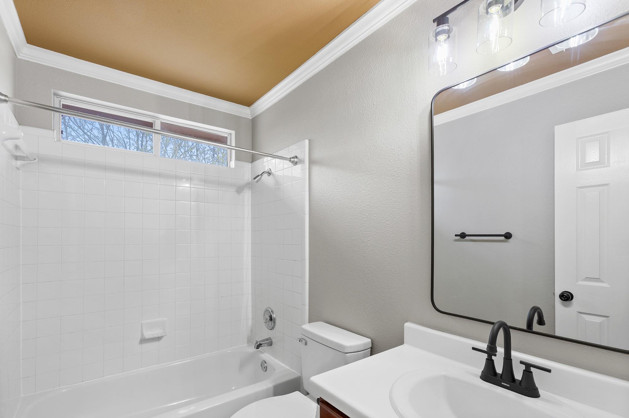 11312 Robert Wooding Dr, Austin, TX 78748