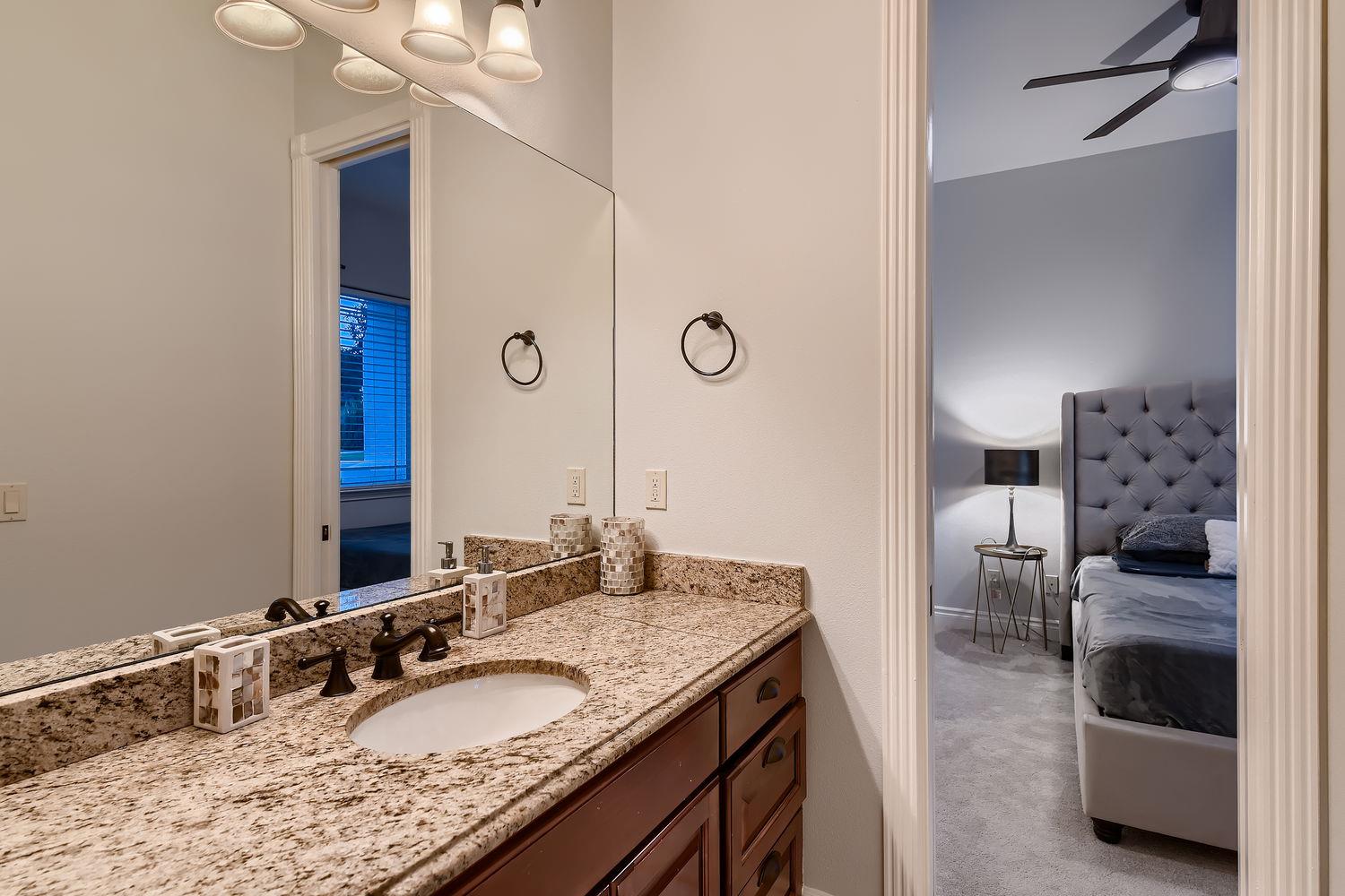 124 Gabriel Vis E, Georgetown, TX 78633